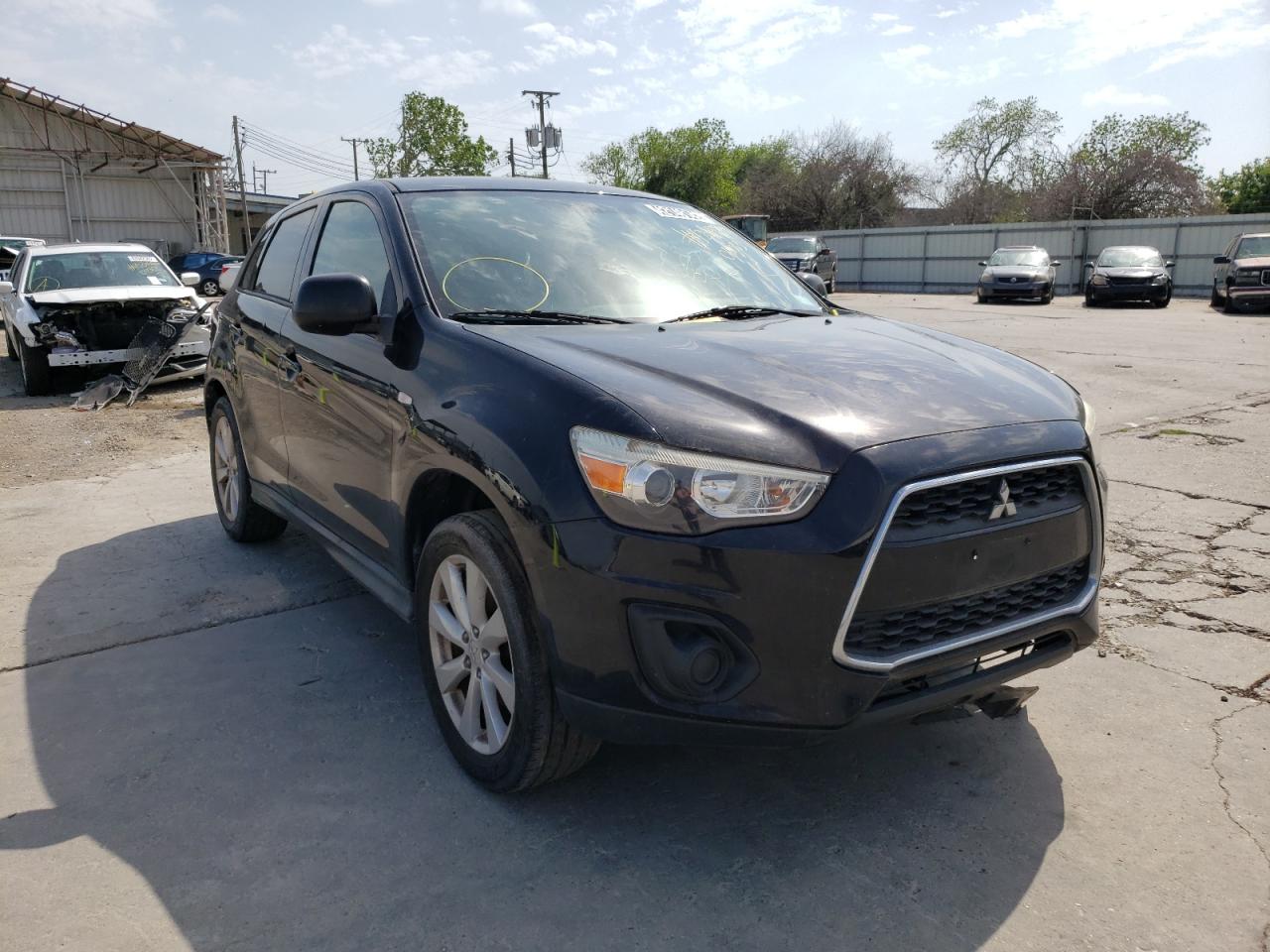 MITSUBISHI OUTLANDER 2013 with VIN 4A4AP3AU3DE019033 - Photo from auction