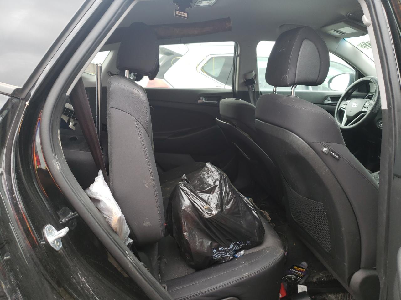 Photo 6 from auction – 2017 HYUNDAI TUCSON LIM with VIN KM8J3CA49HU323560