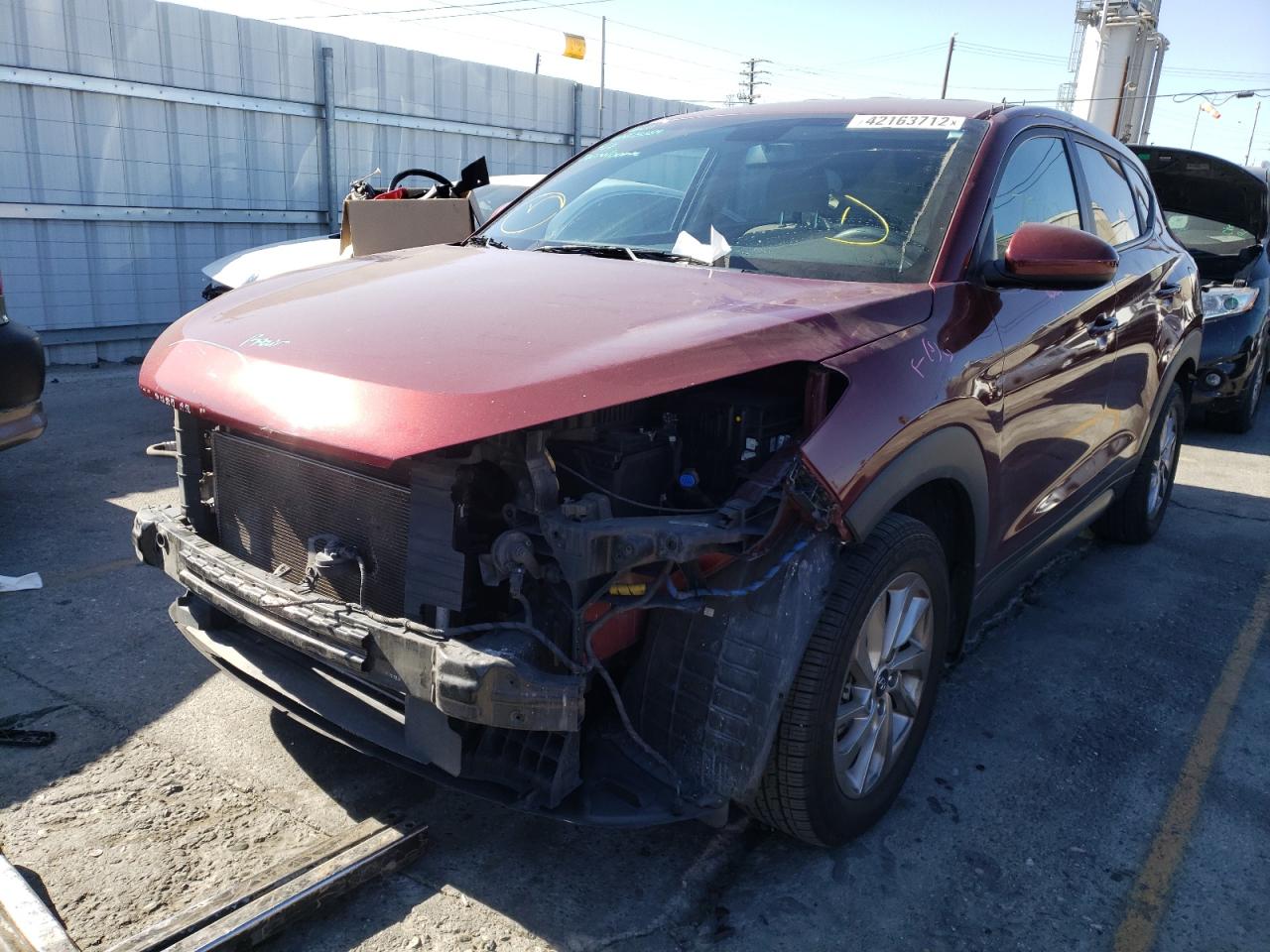 Photo 2 from auction – 2016 HYUNDAI TUCSON LIM with VIN KM8J33A43GU128651