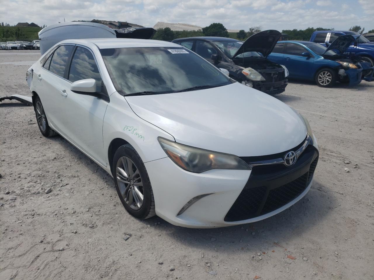 TOYOTA CAMRY LE 2016 with VIN 4T1BF1FK9GU168398 - Photo from auction