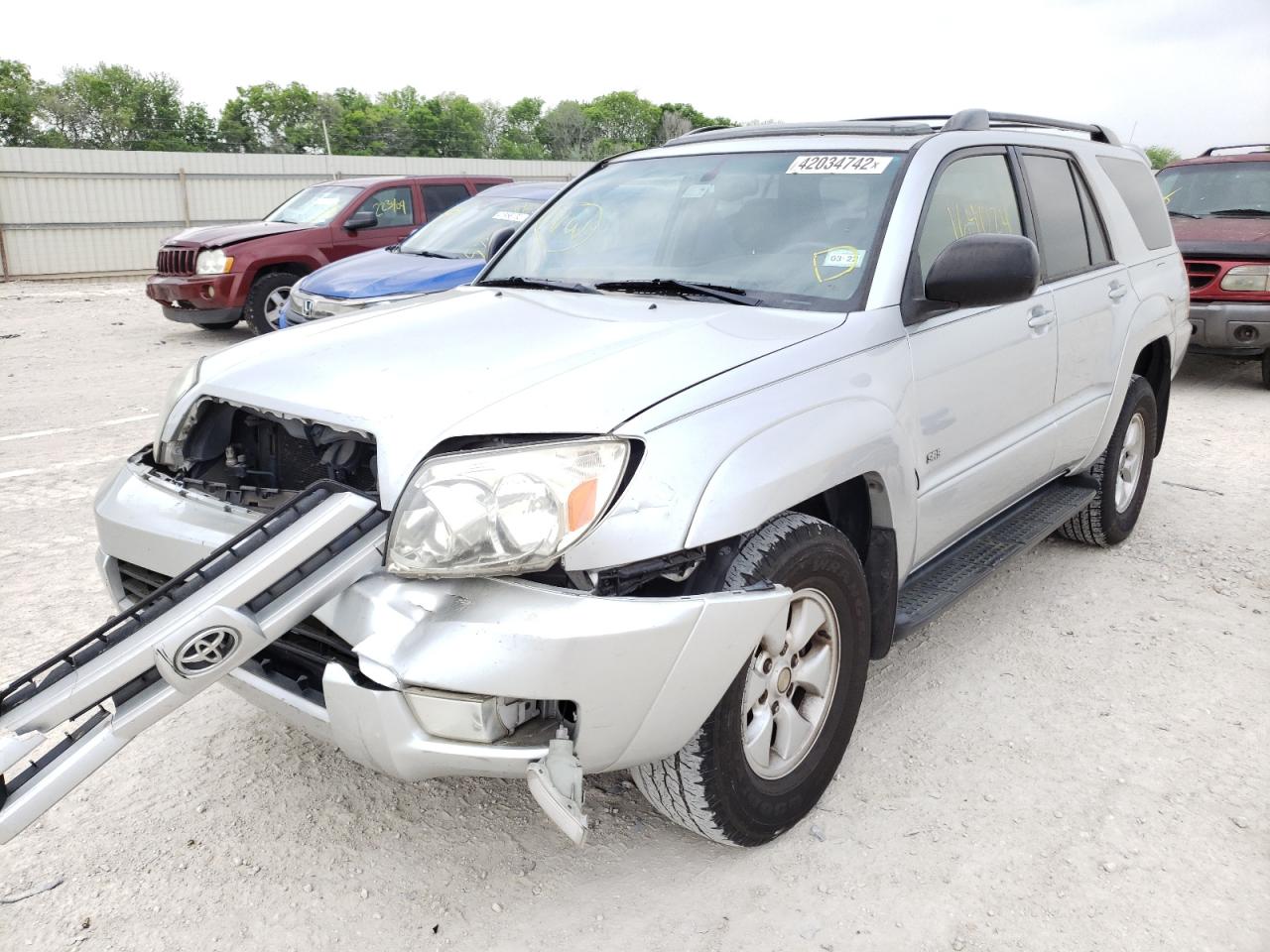 Photo 2 from auction – 2003 TOYOTA 4RUNNER SR with VIN JTEZU14R538004007
