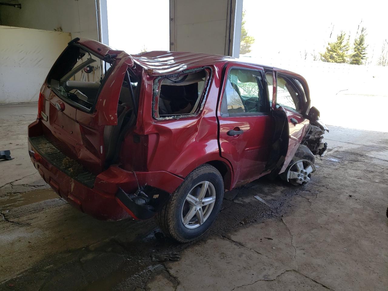 Photo 4 from auction – 2008 FORD ESCAPE XLS with VIN 1FMCU02Z28KA34529