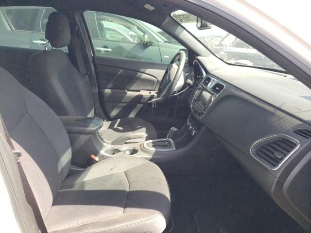 Photo 5 from auction – 2012 CHRYSLER 200 TOURIN with VIN 1C3CCBBG4CN303613