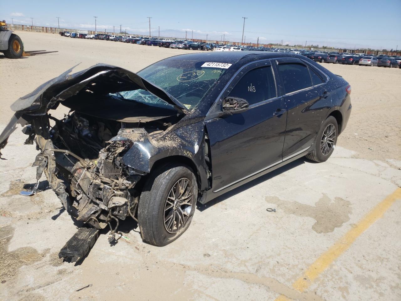 Photo 2 from auction – 2016 TOYOTA CAMRY LE with VIN 4T4BF1FK4GR569492