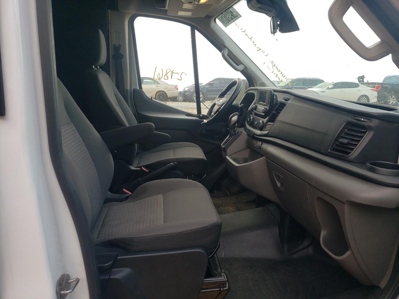 Zdjęcie 5 z aukcji – 2020 FORD TRANSIT T- z VIN 1FTBR2C82LKA41587