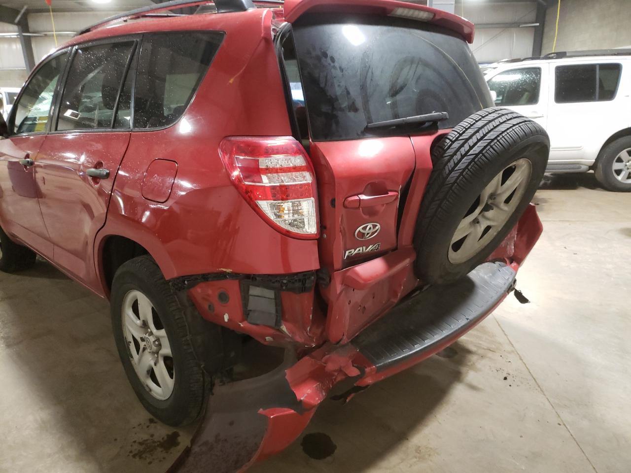 Photo 9 from auction – 2011 TOYOTA RAV4 with VIN 2T3JF4DV9BW085659