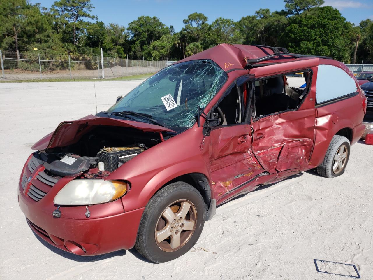 Photo 9 from auction – 2007 DODGE GRAND CARA with VIN 2D4GP44L07R212678