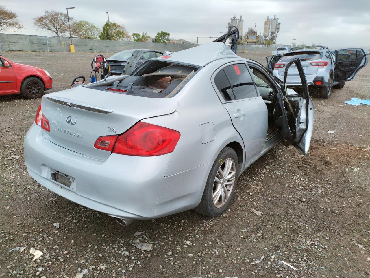 Photo 4 from auction – 2011 INFINITI G25 BASE with VIN JN1DV6AP3BM831010