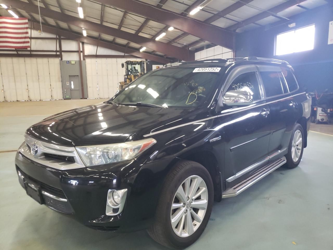 Photo 2 from auction – 2011 TOYOTA HIGHLANDER with VIN JTEDC3EH5B2002676