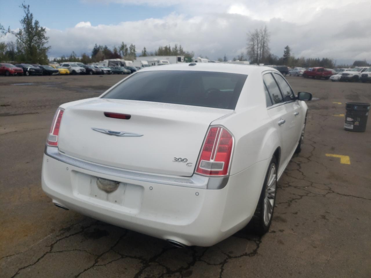 Photo 4 from auction – 2012 CHRYSLER 300C LUXUR with VIN 2C3CCAPT8CH312808