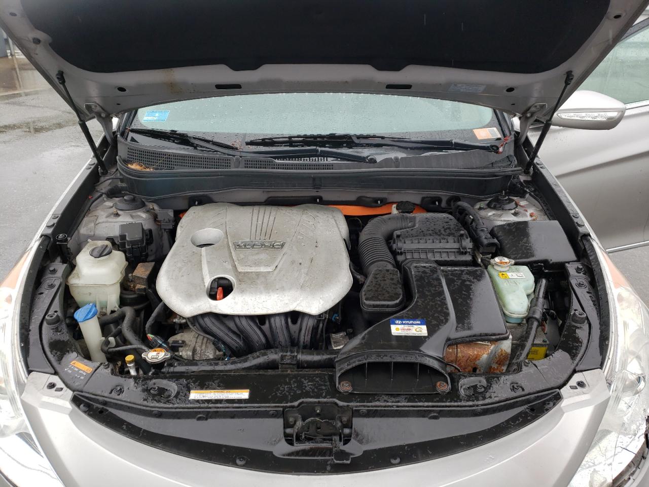 Photo 7 from auction – 2013 HYUNDAI SONATA HYB with VIN KMHEC4A42DA072335