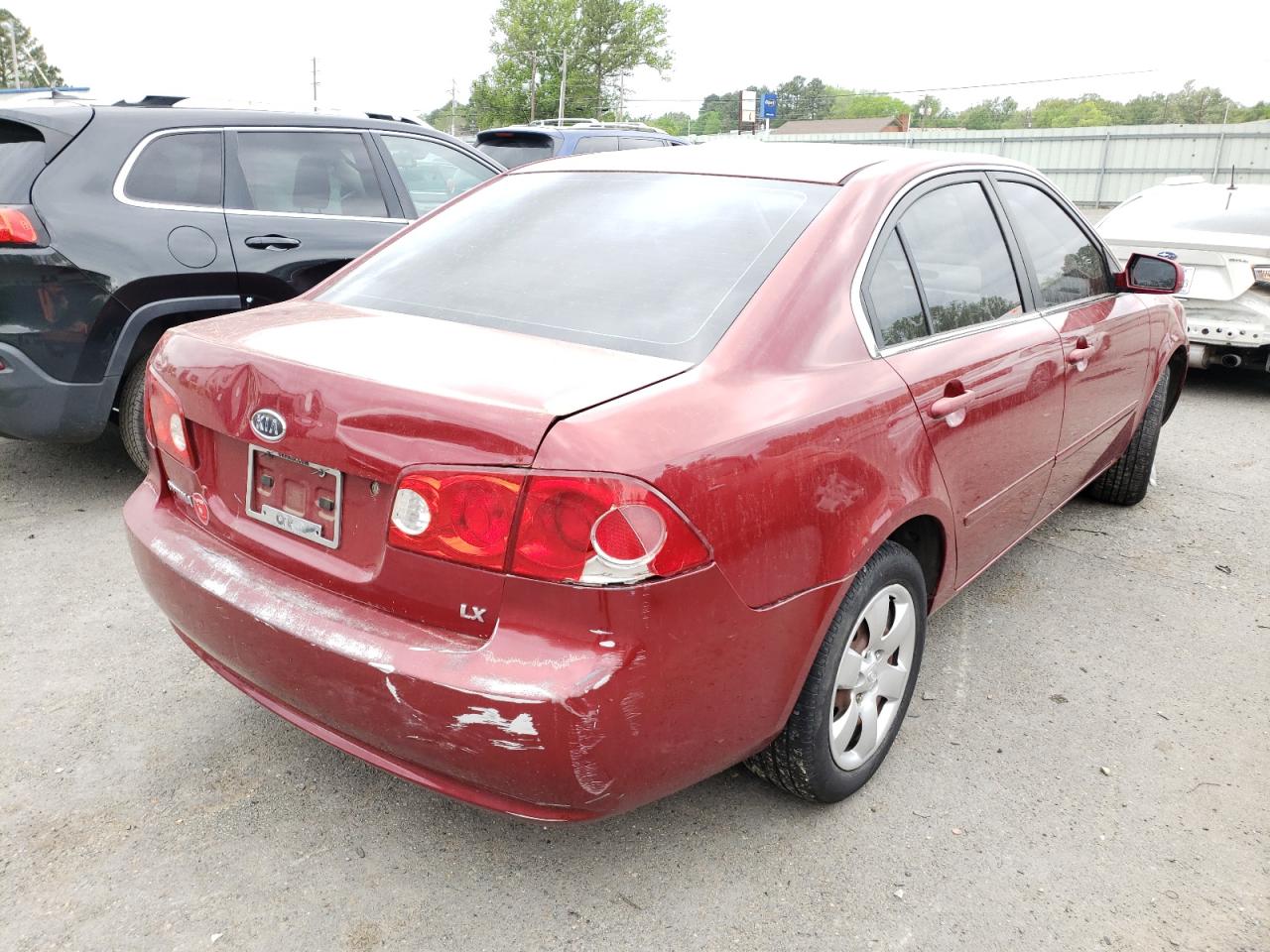 Photo 4 from auction – 2008 KIA OPTIMA LX with VIN KNAGE123785258170