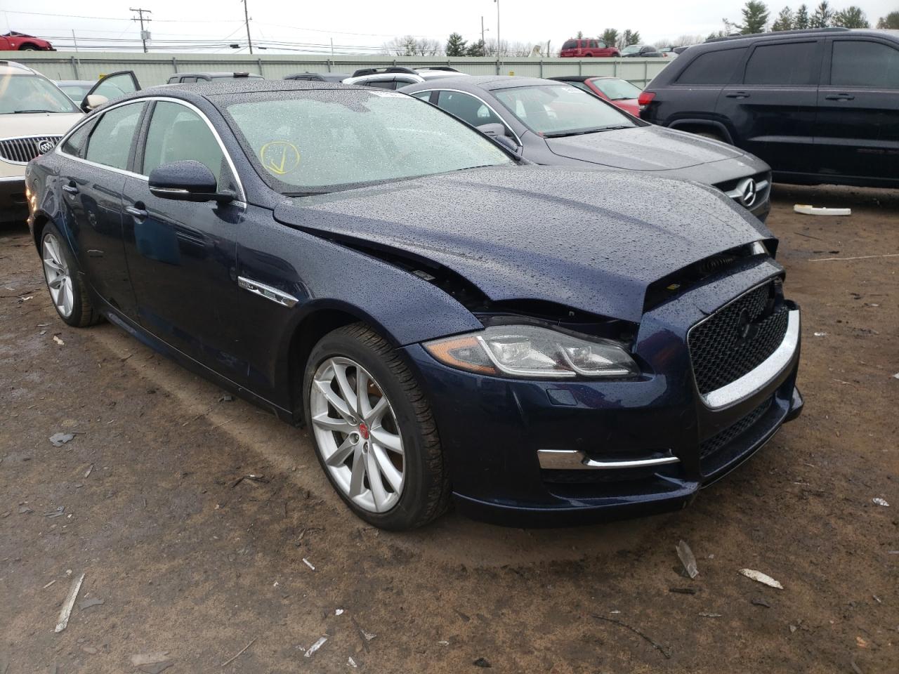 JAGUAR XJ 2017 with VIN SAJWJ1CD2H8W11593 - Photo from auction