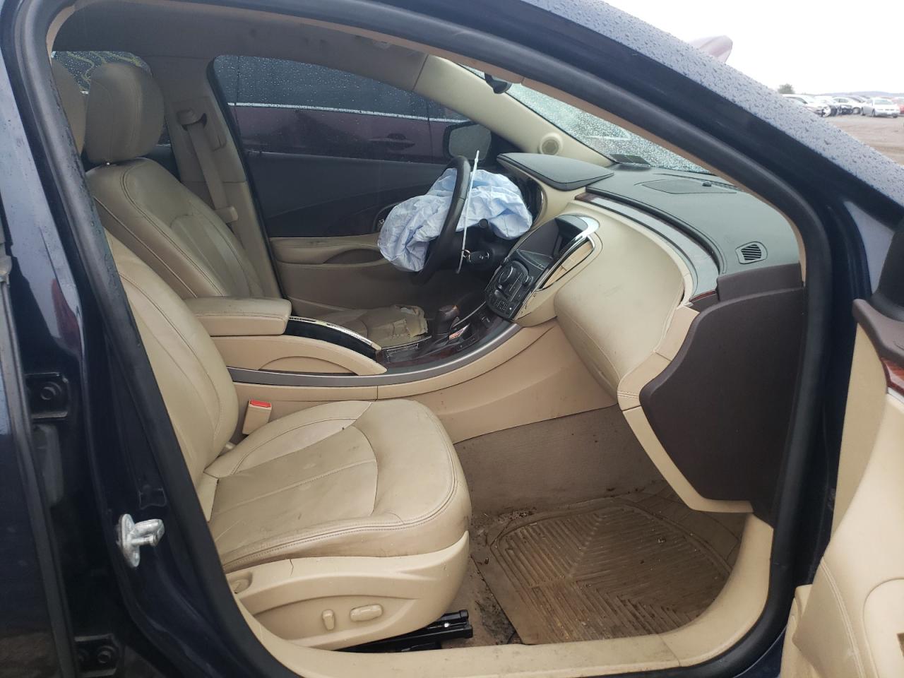 Photo 5 from auction – 2011 BUICK LACROSSE with VIN 1G4GC5ED5BF327357