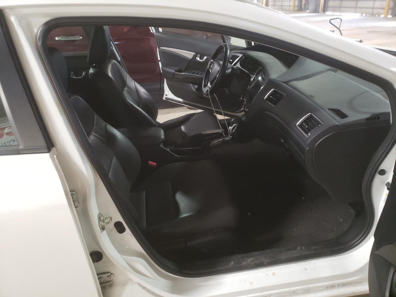 Photo 5 from auction – 2015 HONDA CIVIC EXL with VIN 19XFB2F91FE099367