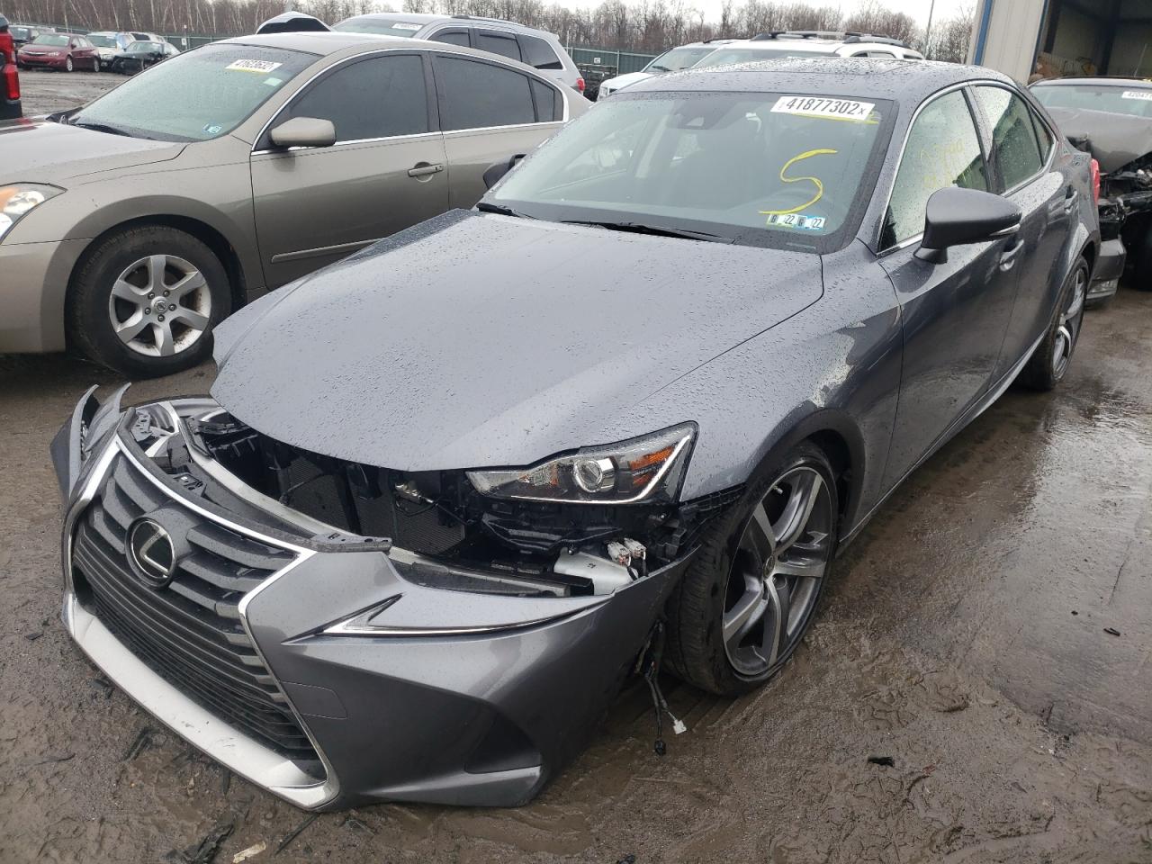 Photo 2 from auction – 2018 LEXUS IS 300 with VIN JTHC81D21J5033860