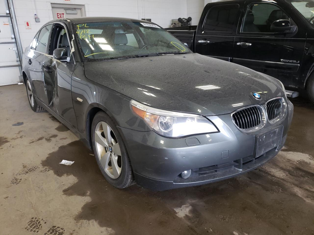 Photo 1 from auction – 2007 BMW 525 XI with VIN WBANF33597CW69838