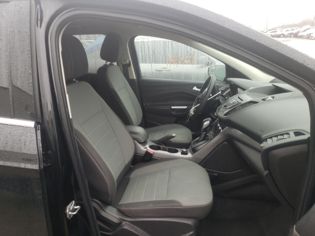 Photo 5 from auction – 2016 FORD ESCAPE SE with VIN 1FMCU0G71GUC38619