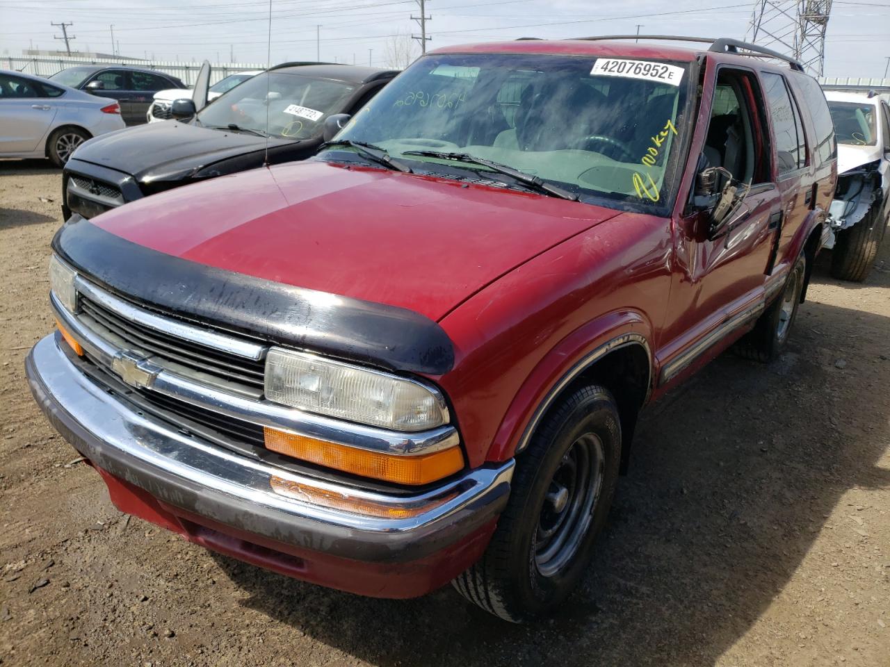 Photo 2 from auction – 1999 CHEVROLET BLAZER with VIN 1GNCS13W4X2215142