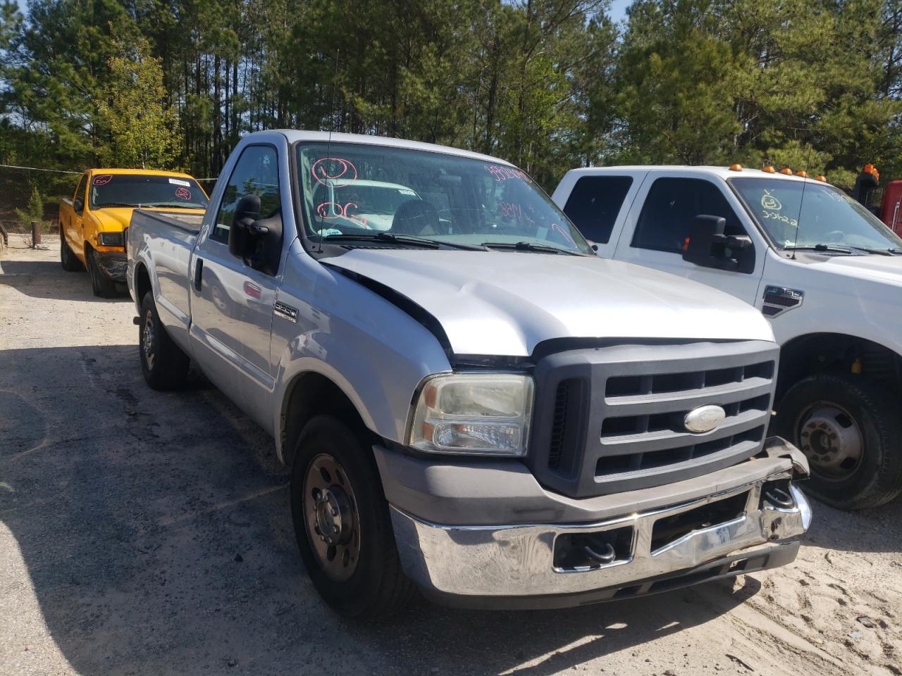 FORD F250 SUPER 2005 with VIN 1FTNF20505ED09392 - Photo from auction