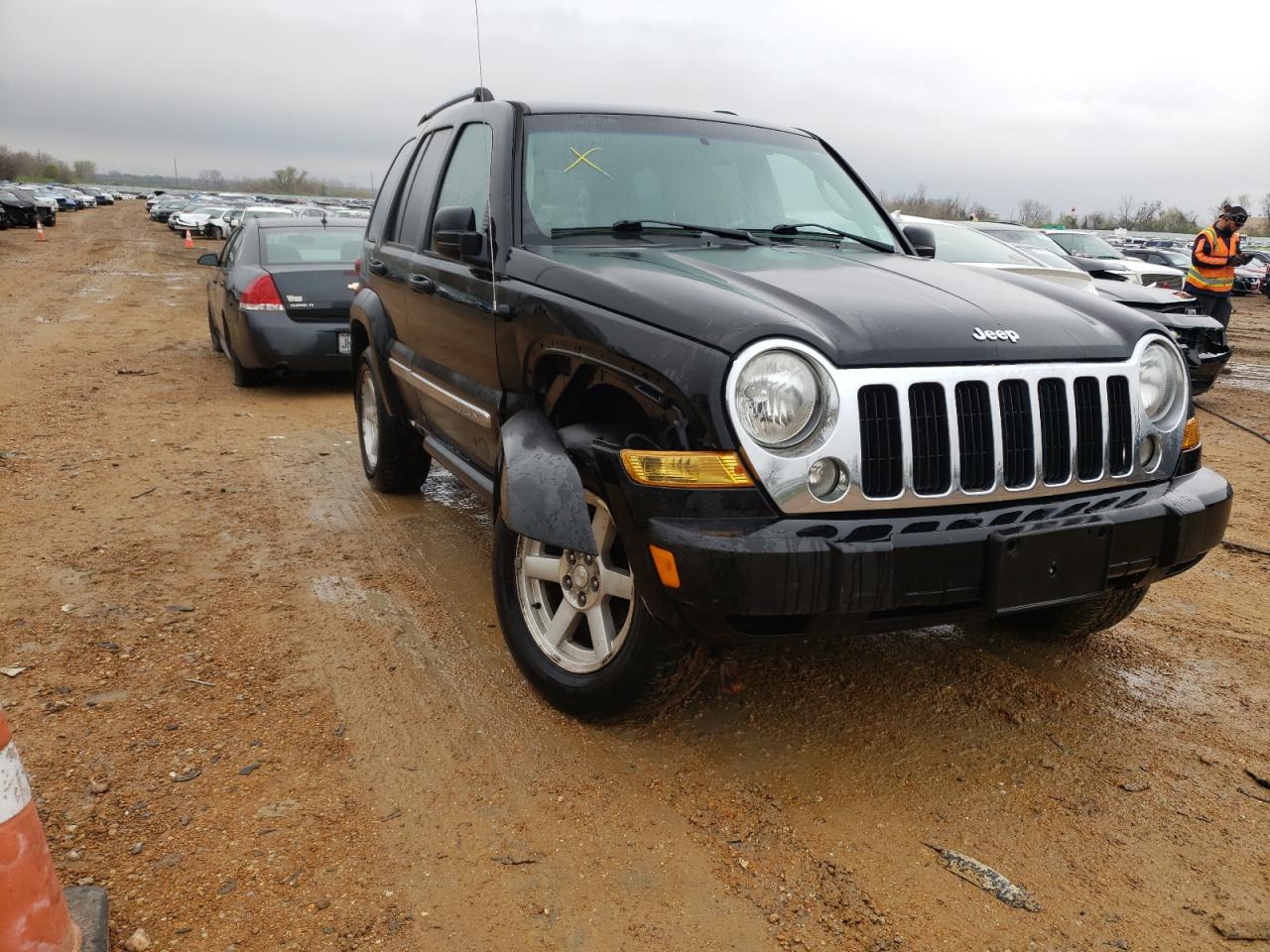 JEEP LIBERTY LI 2005 with VIN 1J4GL58K05W543906 - Photo from auction