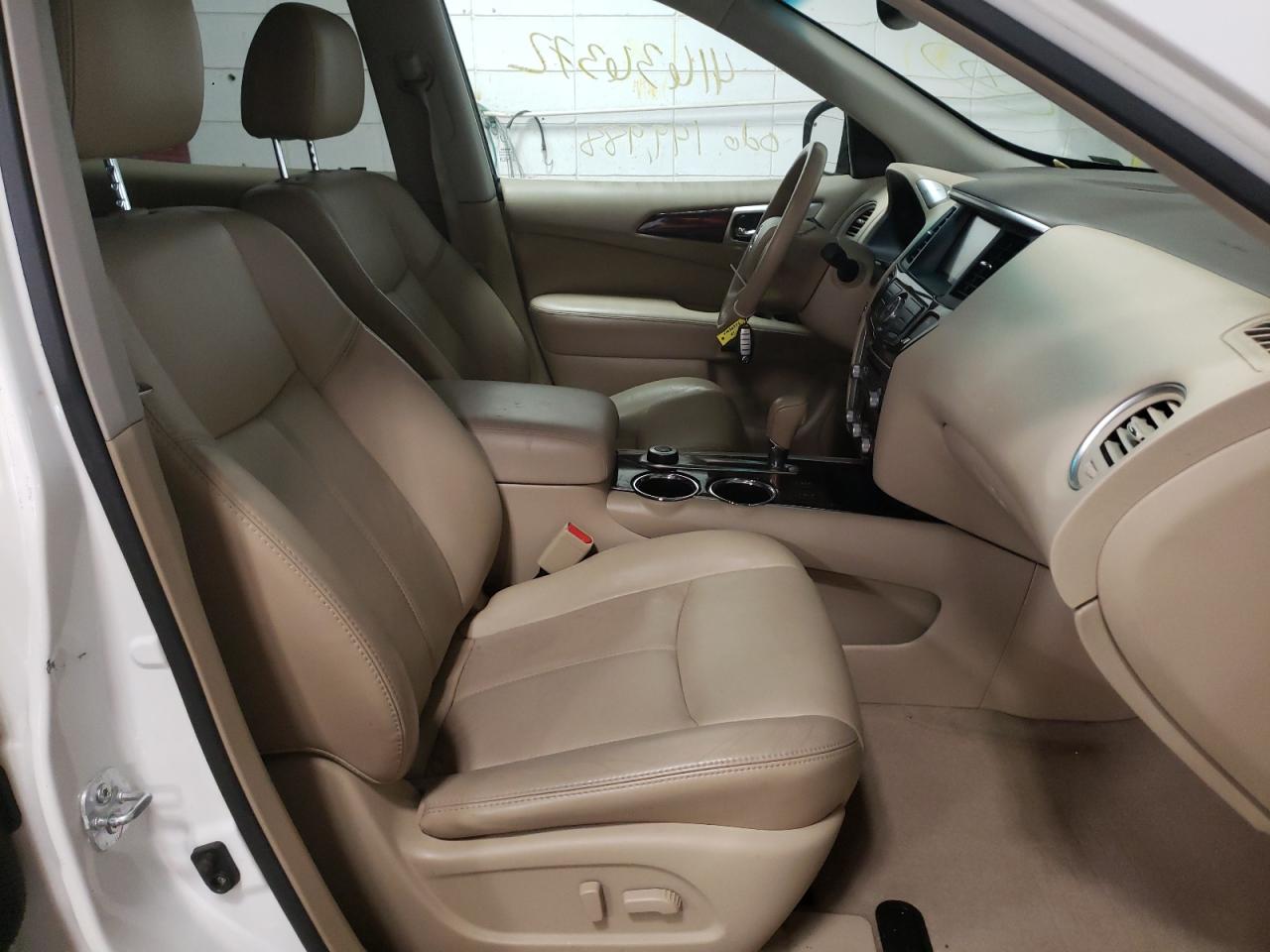 Photo 5 from auction – 2013 NISSAN PATHFINDER with VIN 5N1AR2MM5DC674373