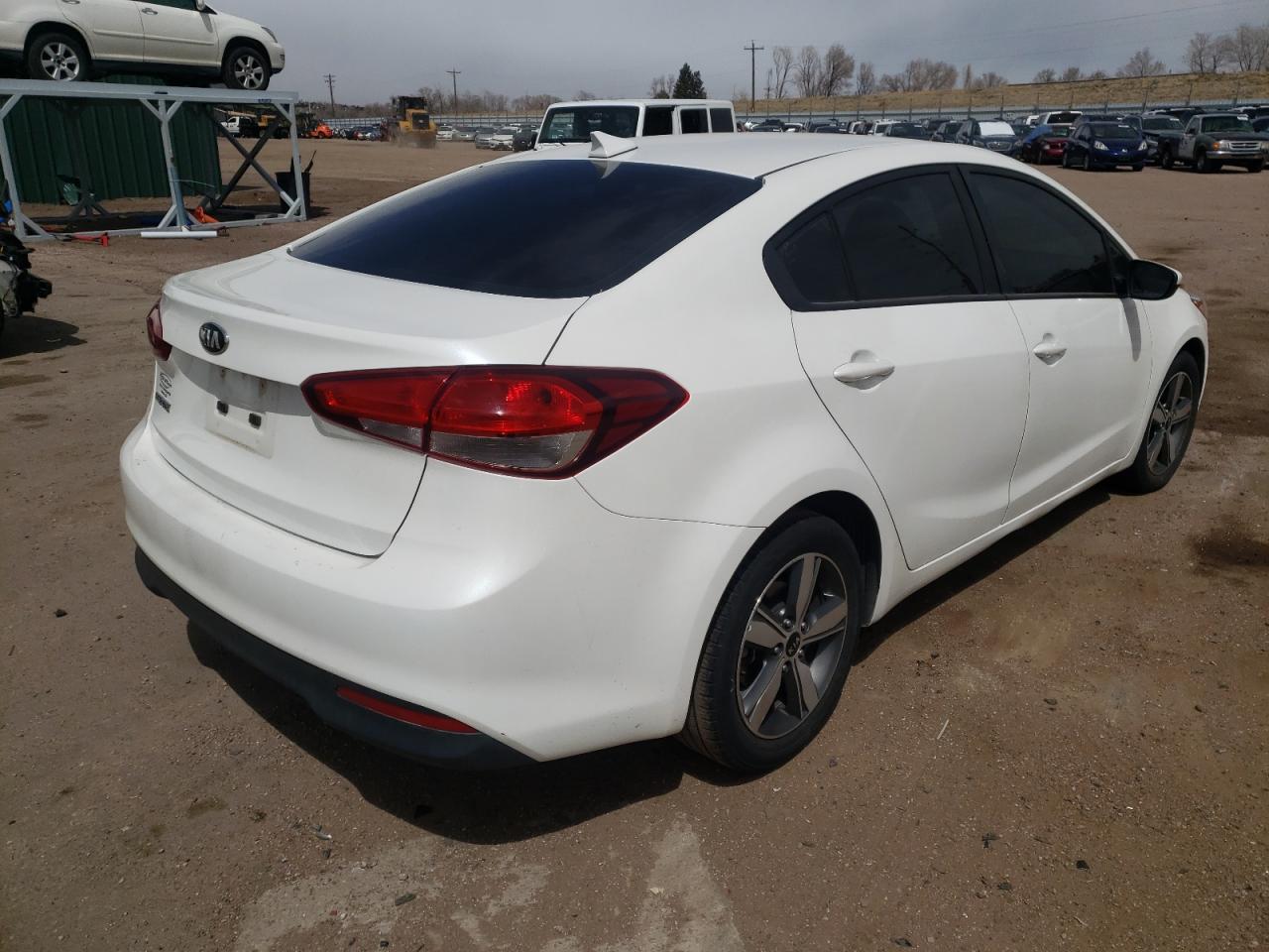 Photo 4 from auction – 2018 KIA FORTE LX with VIN 3KPFL4A7XJE268700