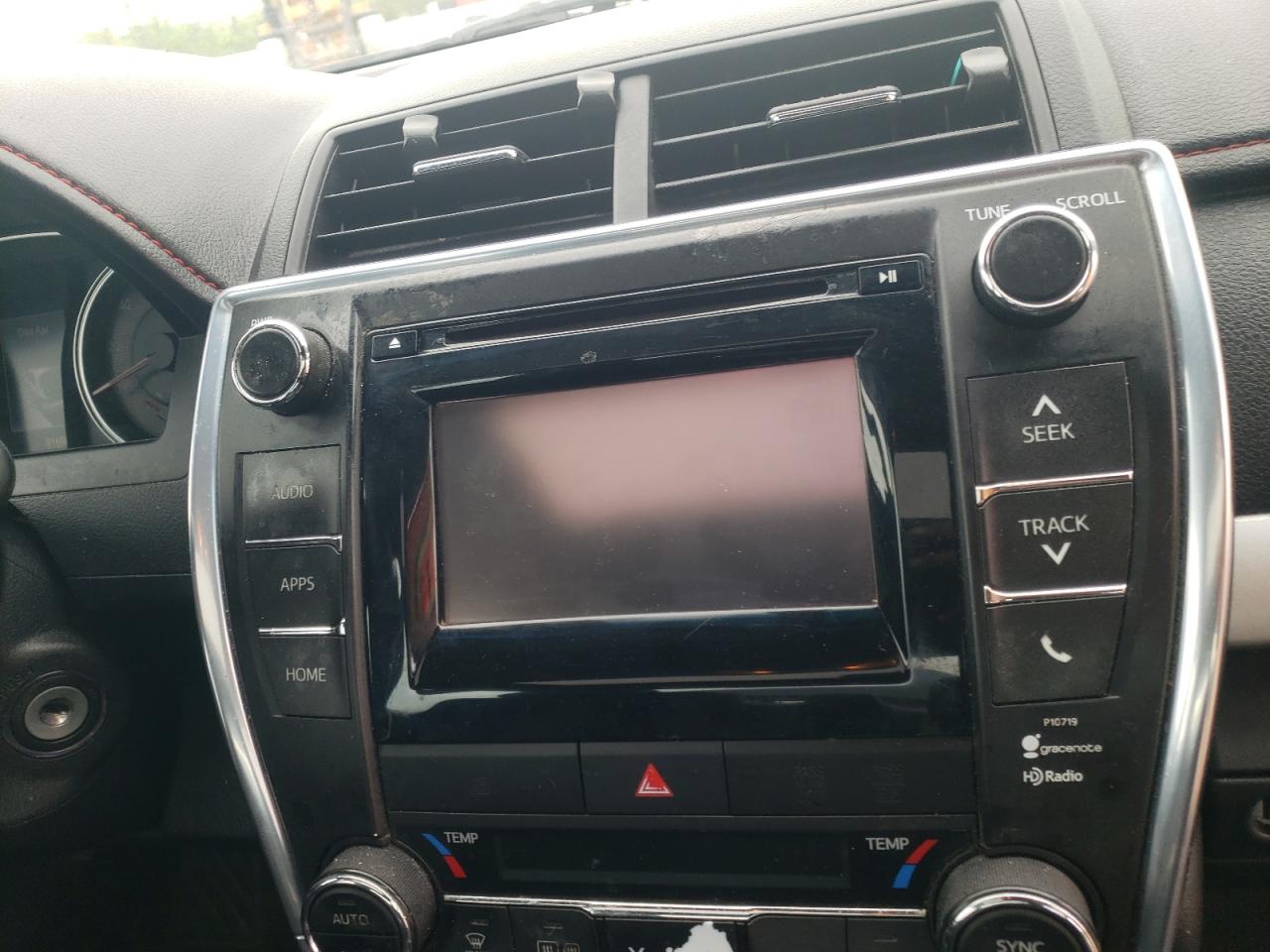 Photo 9 from auction – 2015 TOYOTA CAMRY LE with VIN 4T1BF1FK5FU987570