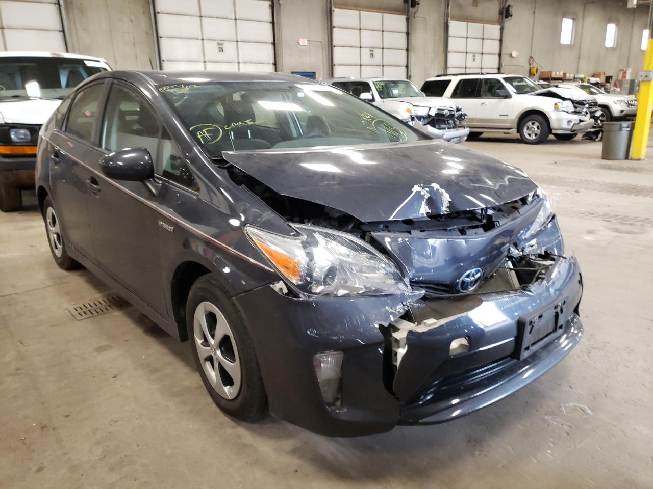 TOYOTA PRIUS 2012 مع رقم تعريف المركبة JTDKN3DUXC5410112 - صورة من المزاد