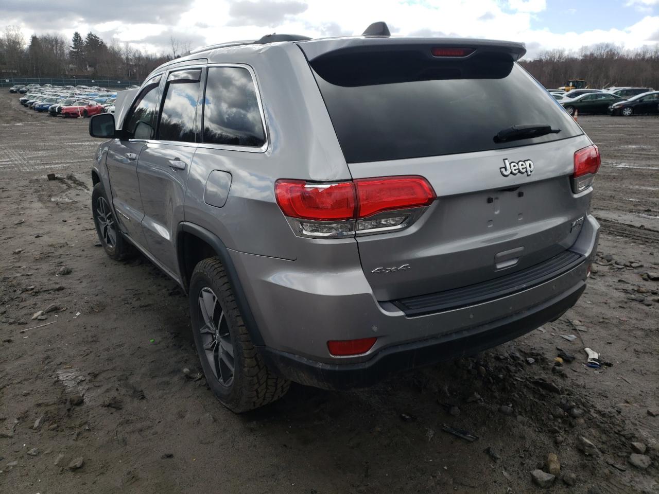 Photo 3 from auction – 2018 JEEP GRAND CHER with VIN 1C4RJFAG3JC351231