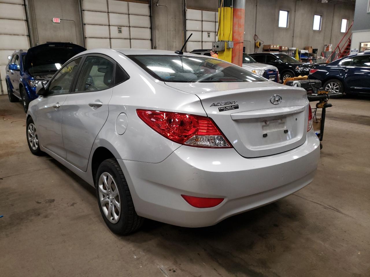 Photo 3 from auction – 2014 HYUNDAI ACCENT GLS with VIN KMHCT4AE9EU671152
