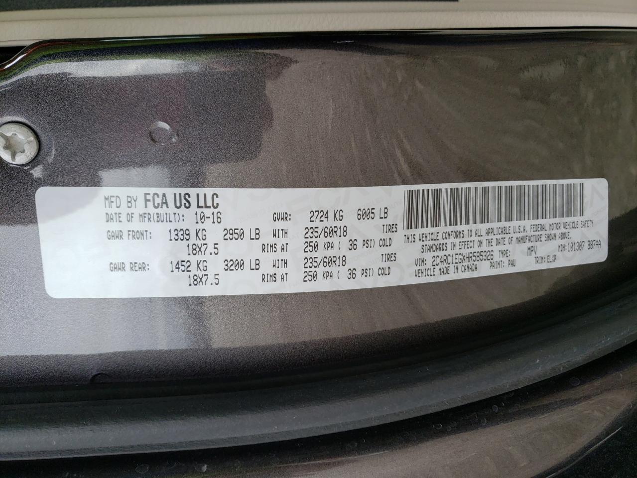 Photo 10 from auction – 2017 CHRYSLER PACIFICA T with VIN 2C4RC1EGXHR585326