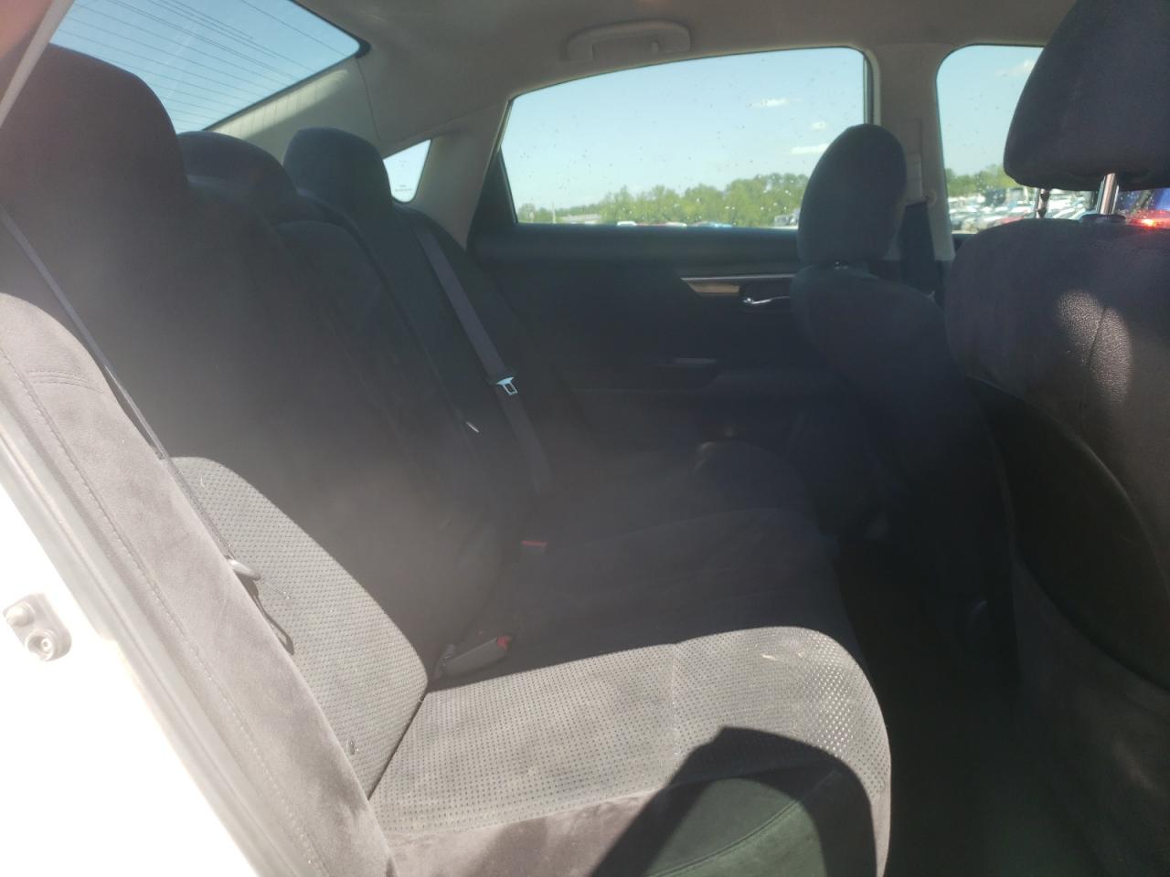 Photo 6 from auction – 2014 NISSAN ALTIMA 2.5 with VIN 1N4AL3AP4EN379108