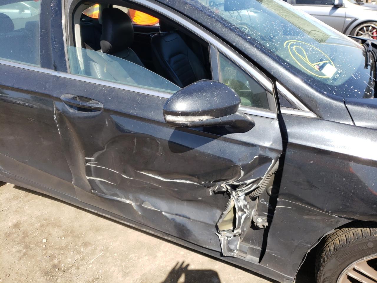 Photo 9 from auction – 2014 FORD FUSION SE with VIN 3FA6P0H97ER276973