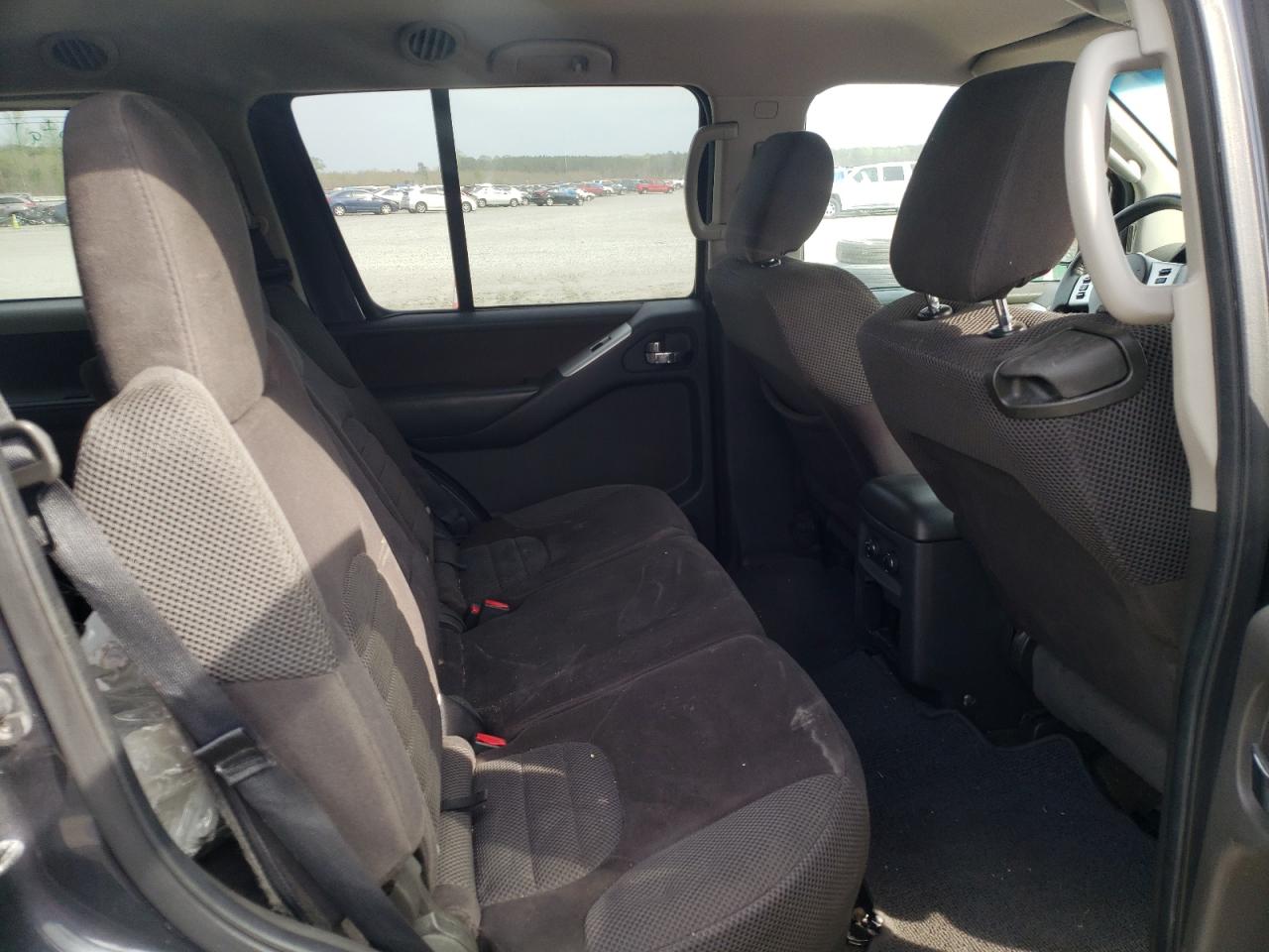 Photo 6 from auction – 2012 NISSAN PATHFINDER with VIN 5N1AR1NN8CC616371