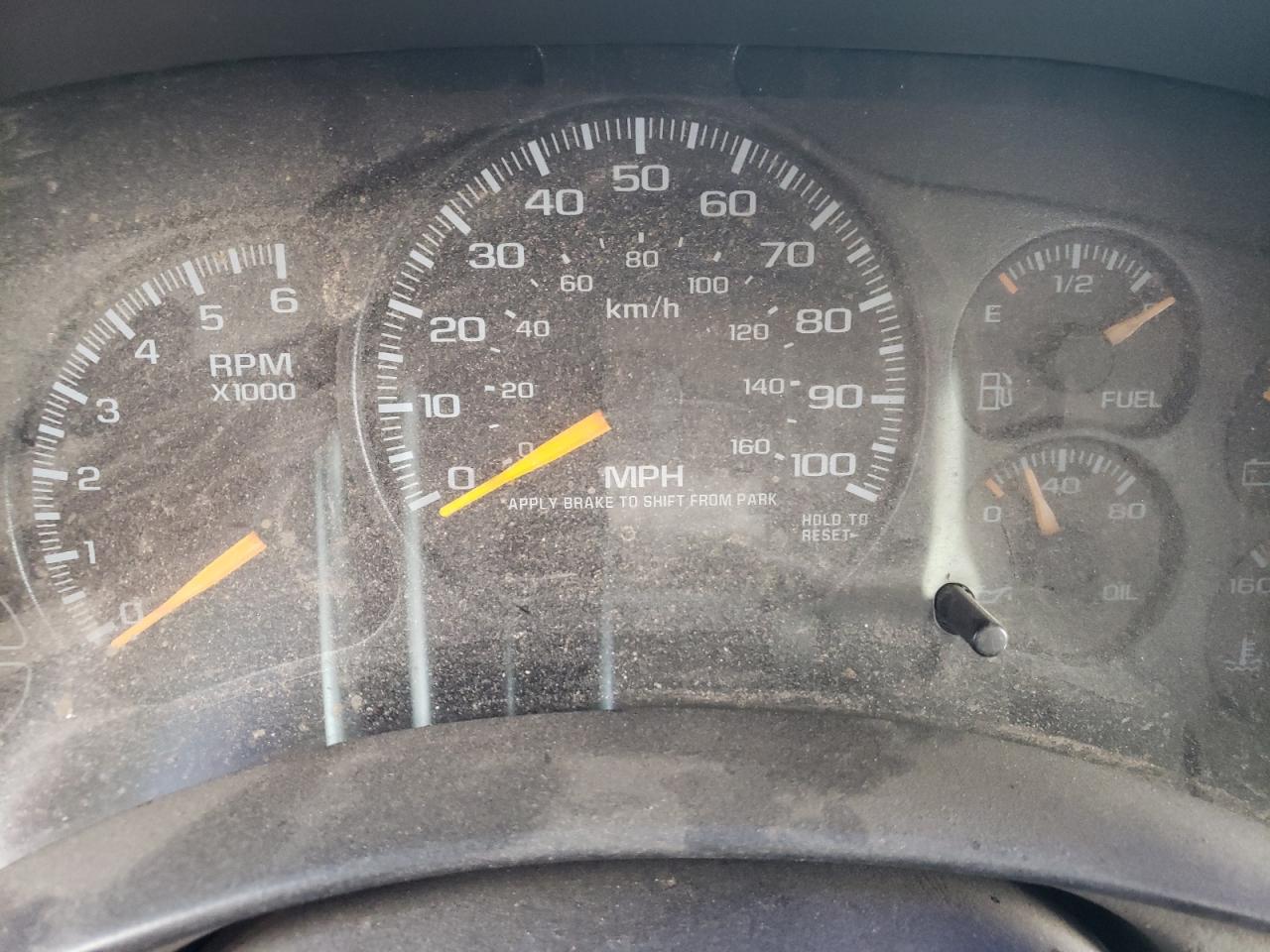 Photo 8 from auction – 2000 GMC NEW SIERRA with VIN 2GTEK19T7Y1334996