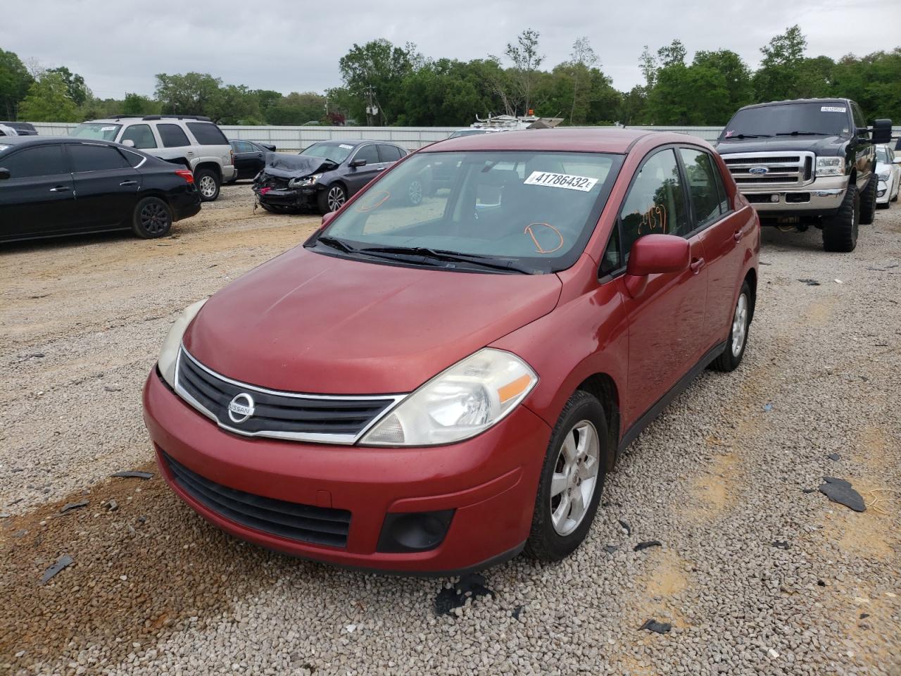 Photo 2 from auction – 2010 NISSAN VERSA S with VIN 3N1BC1AP2AL421792