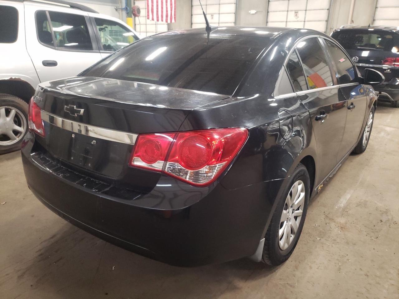 Photo 4 from auction – 2011 CHEVROLET CRUZE LS with VIN 1G1PC5SH4B7243447