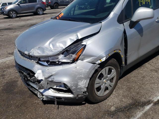 Photo 9 from auction – 2018 CHEVROLET TRAX LS with VIN KL7CJKSB2JB581508