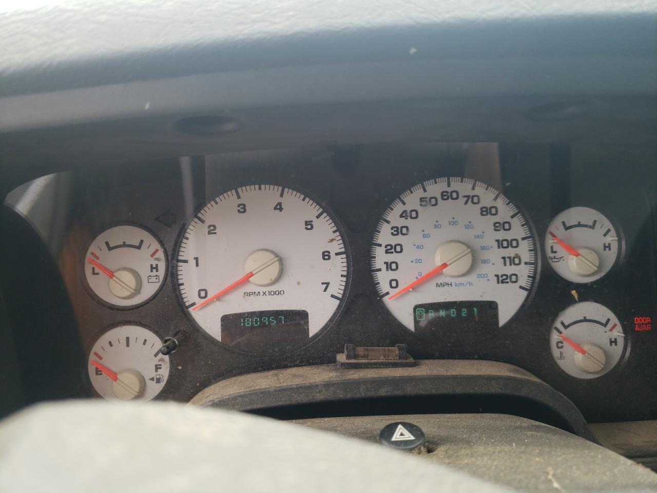 Photo 8 from auction – 2005 DODGE RAM 1500 S with VIN 1D7HU18N05S106799