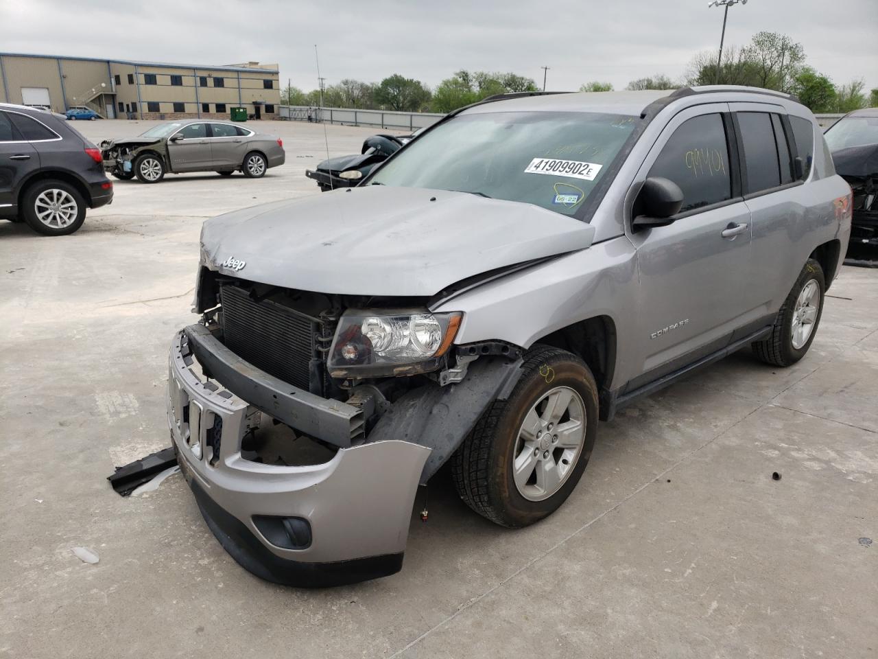 Photo 2 from auction – 2015 JEEP COMPASS SP with VIN 1C4NJCBA1FD284735