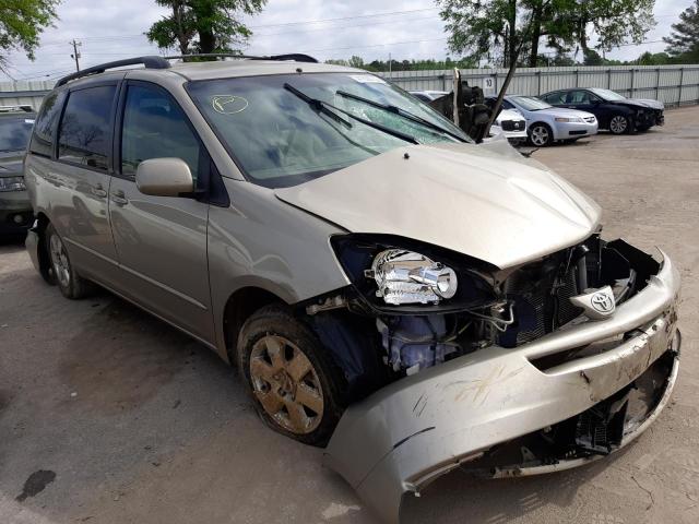 TOYOTA SIENNA XLE 2005 with VIN 5TDZA22C85S256902 - Photo from auction