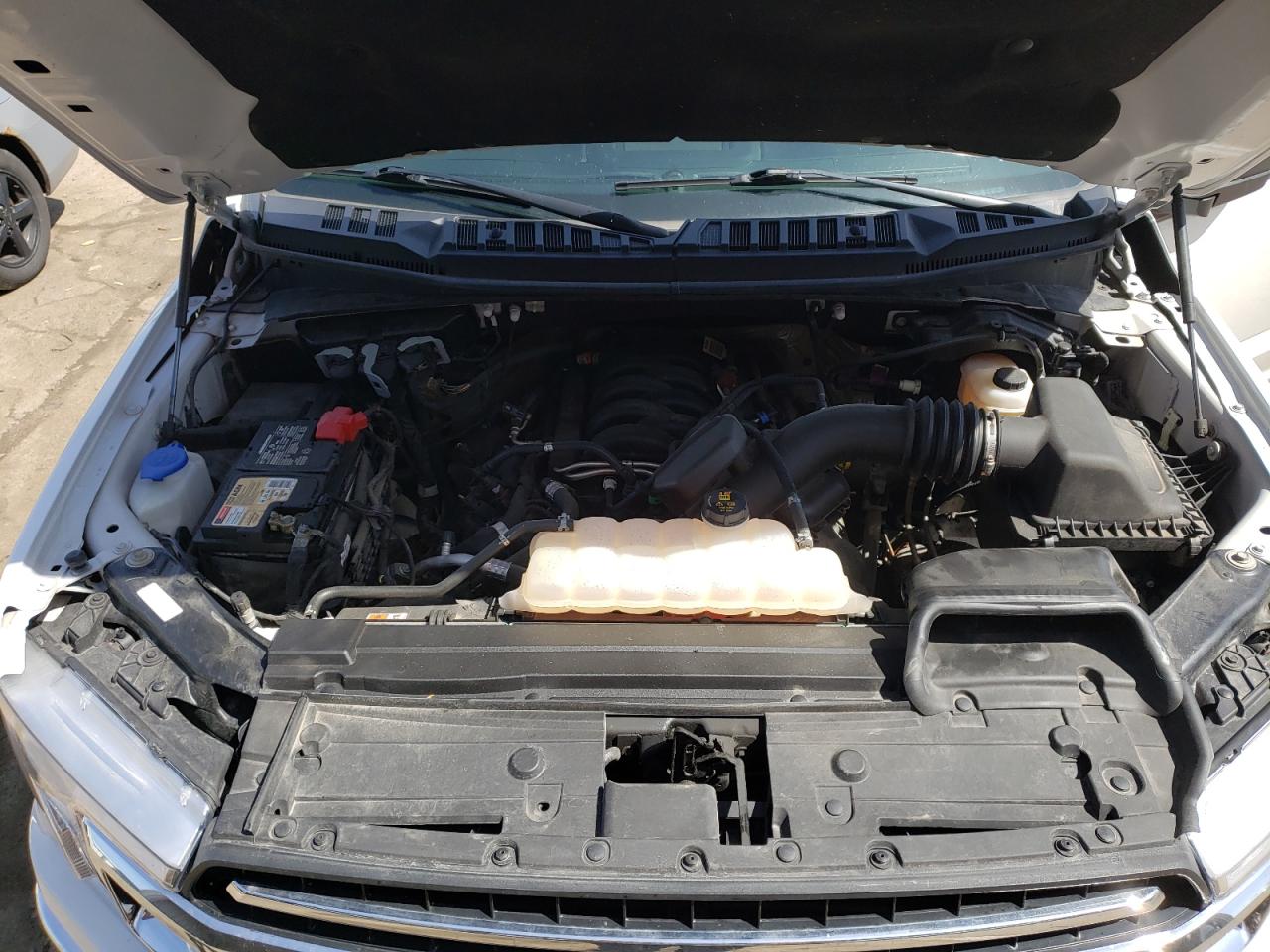 Photo 7 from auction – 2018 FORD F150 SUPER with VIN 1FTFW1E59JFE24357