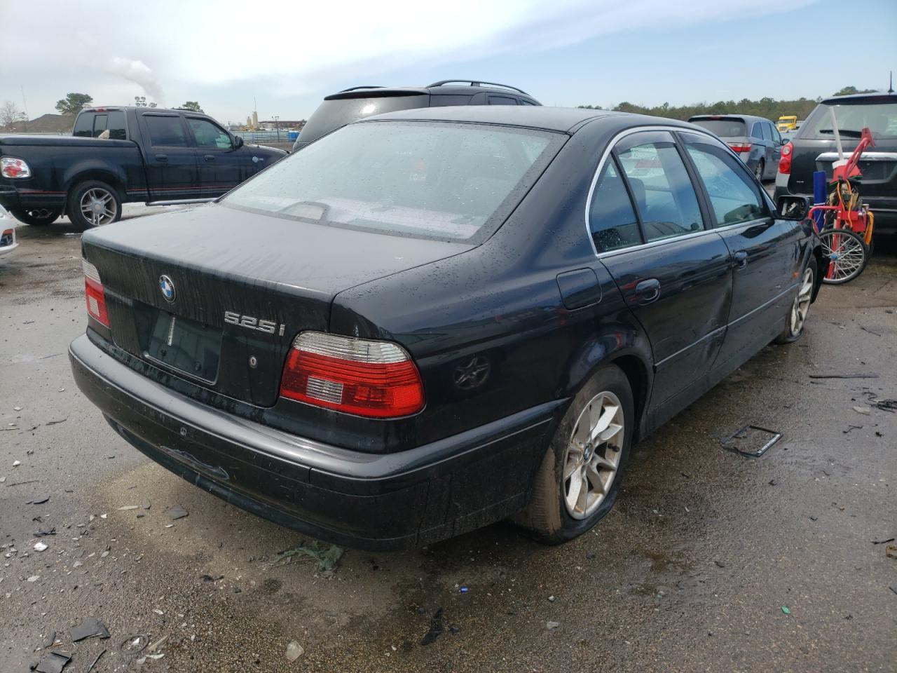 Photo 4 from auction – 2003 BMW 5 SERIES with VIN WBADT43463G024214