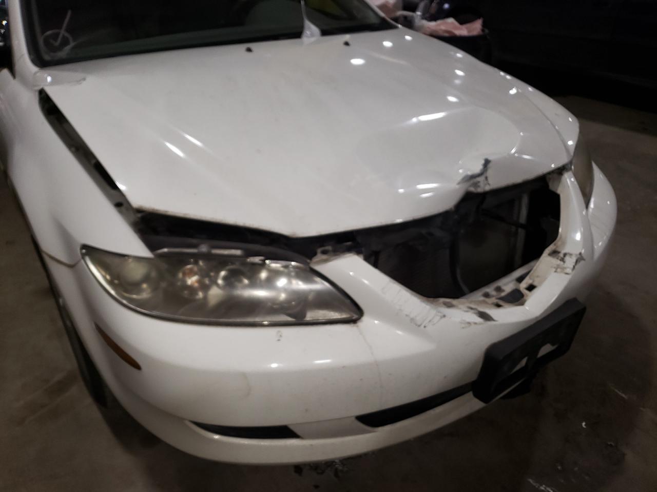 Photo 9 from auction – 2004 MAZDA 6 I with VIN 1YVFP80C945N31442