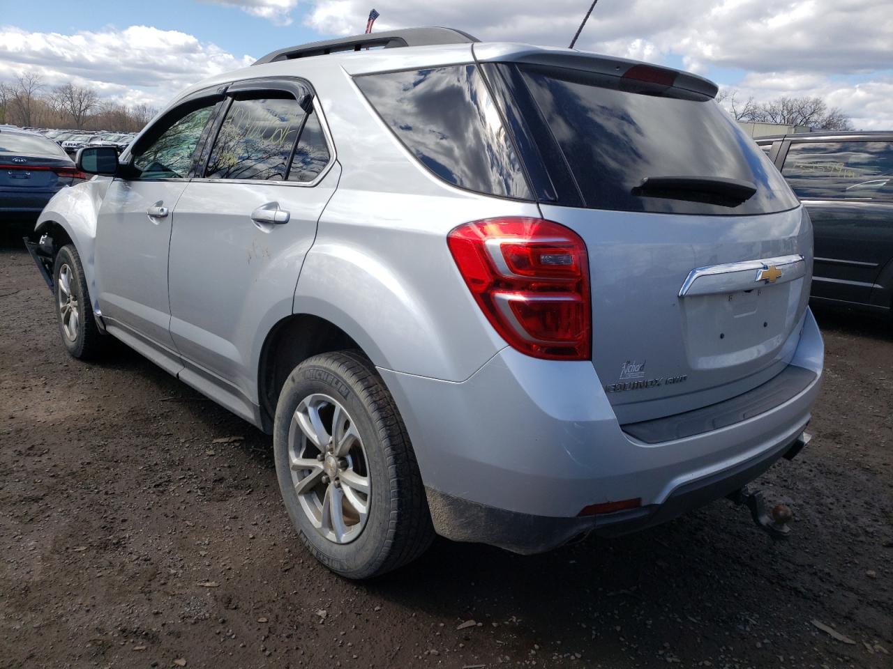 Photo 3 from auction – 2017 CHEVROLET EQUINOX LT with VIN 2GNFLFE32H6266346