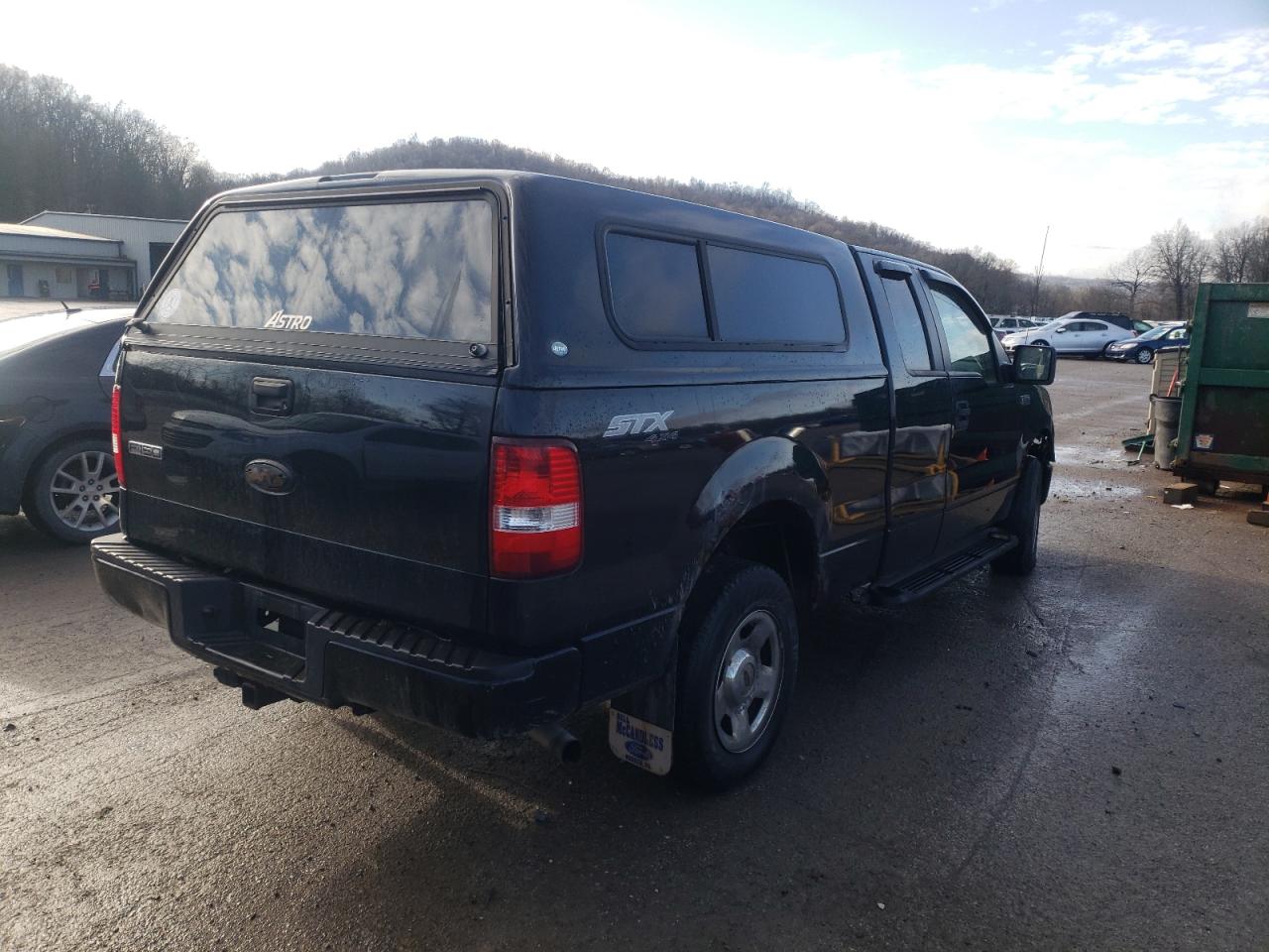 Photo 4 from auction – 2008 FORD F150 with VIN 1FTRX14W38FC36383