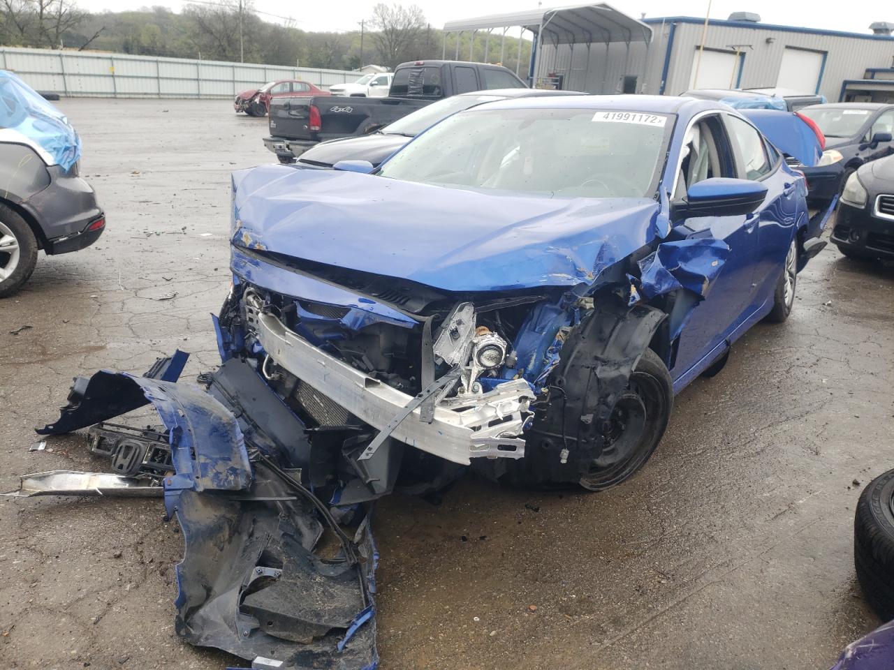 Photo 2 from auction – 2017 HONDA CIVIC LX with VIN 2HGFC2F59HH569132