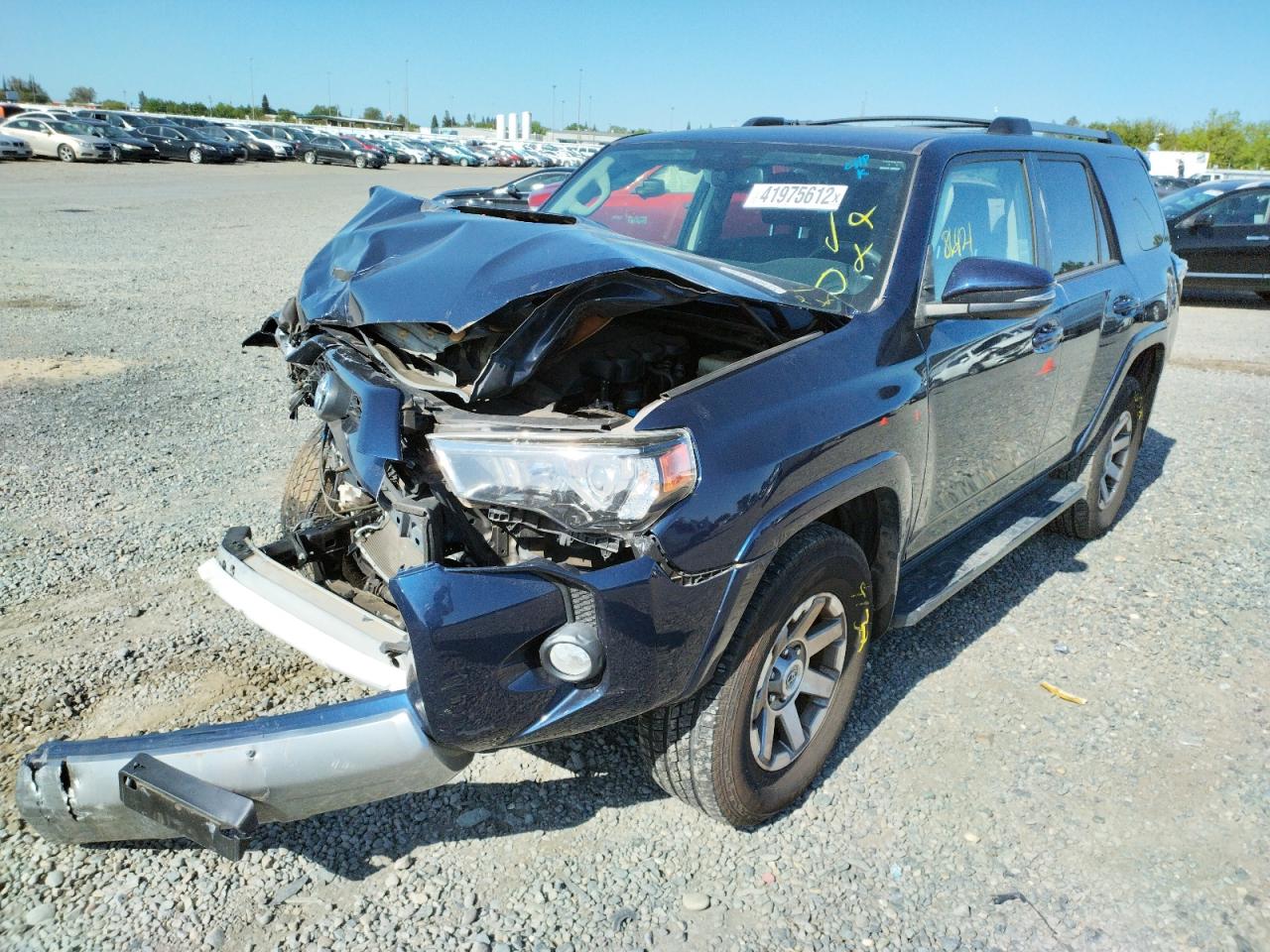 Photo 2 from auction – 2016 TOYOTA 4RUNNER SR with VIN JTEBU5JR9G5392833