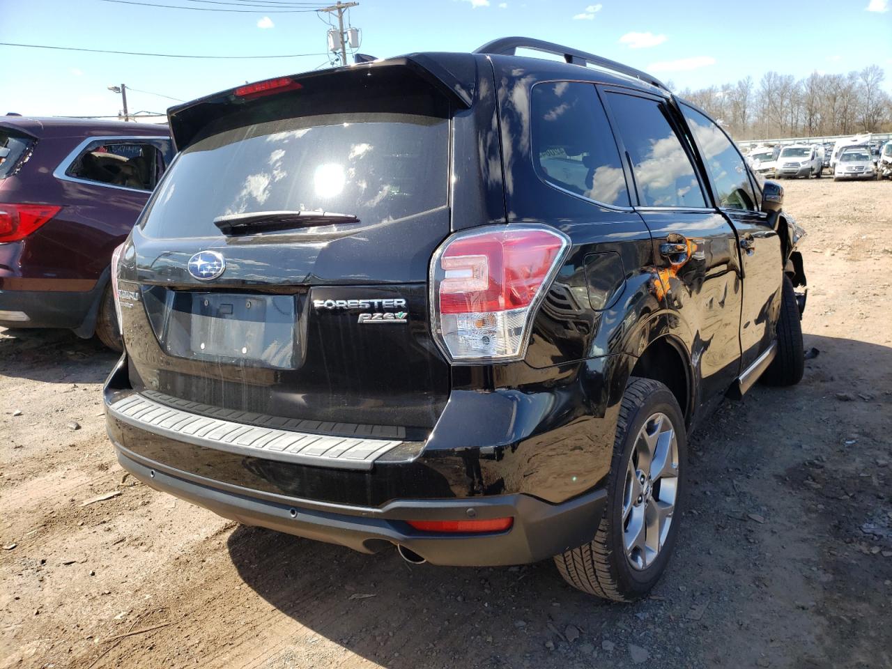Photo 4 from auction – 2017 SUBARU FORESTER 2 with VIN JF2SJAWC2HH444489